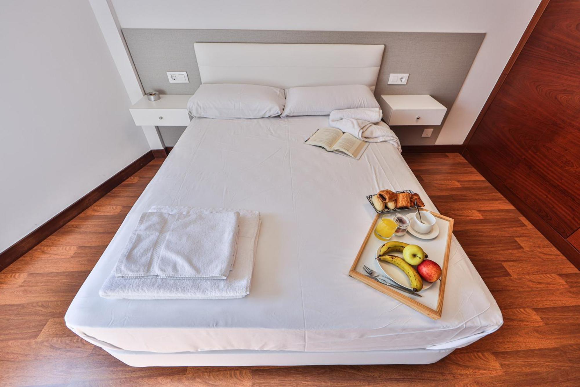 Apartamentos Portocubela Lira  Екстериор снимка